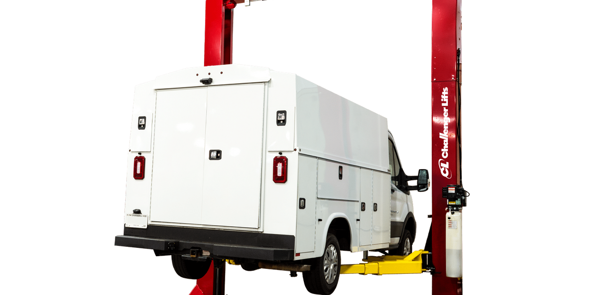 CHALLENGER 2-POST LIFT MODEL CL163S 16K HEAVY DUTY ADJUSTABLE LIFT